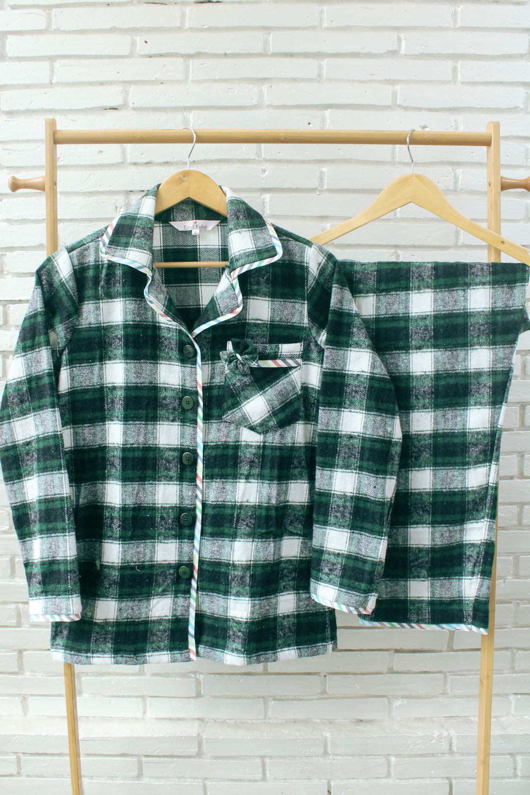 Holly Jolly Night Suit Set