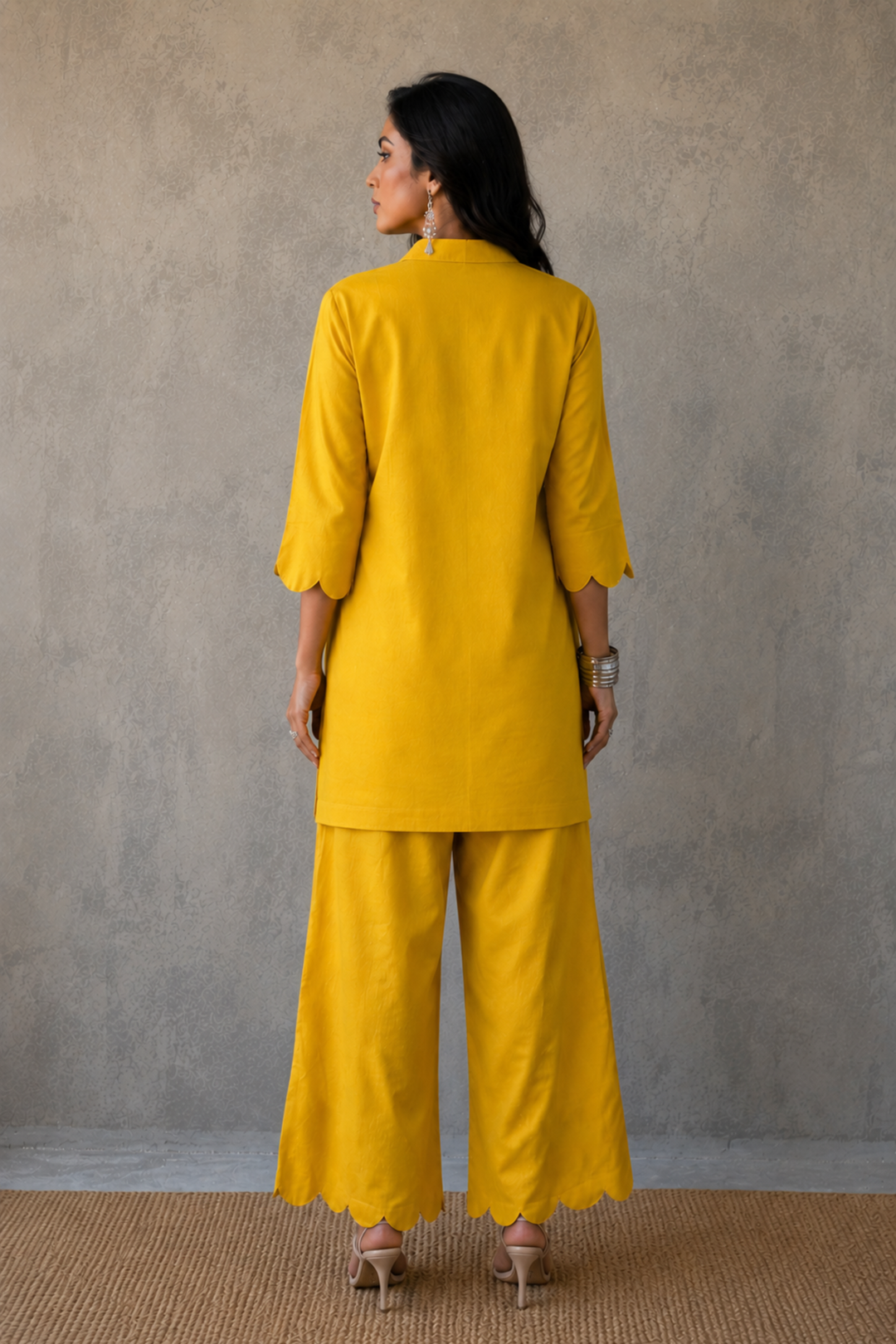Kesari Neel Kurta Set