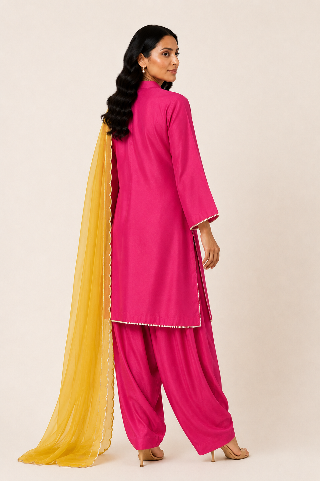 Noor In Bloom Farshi Set (Fuchsia)