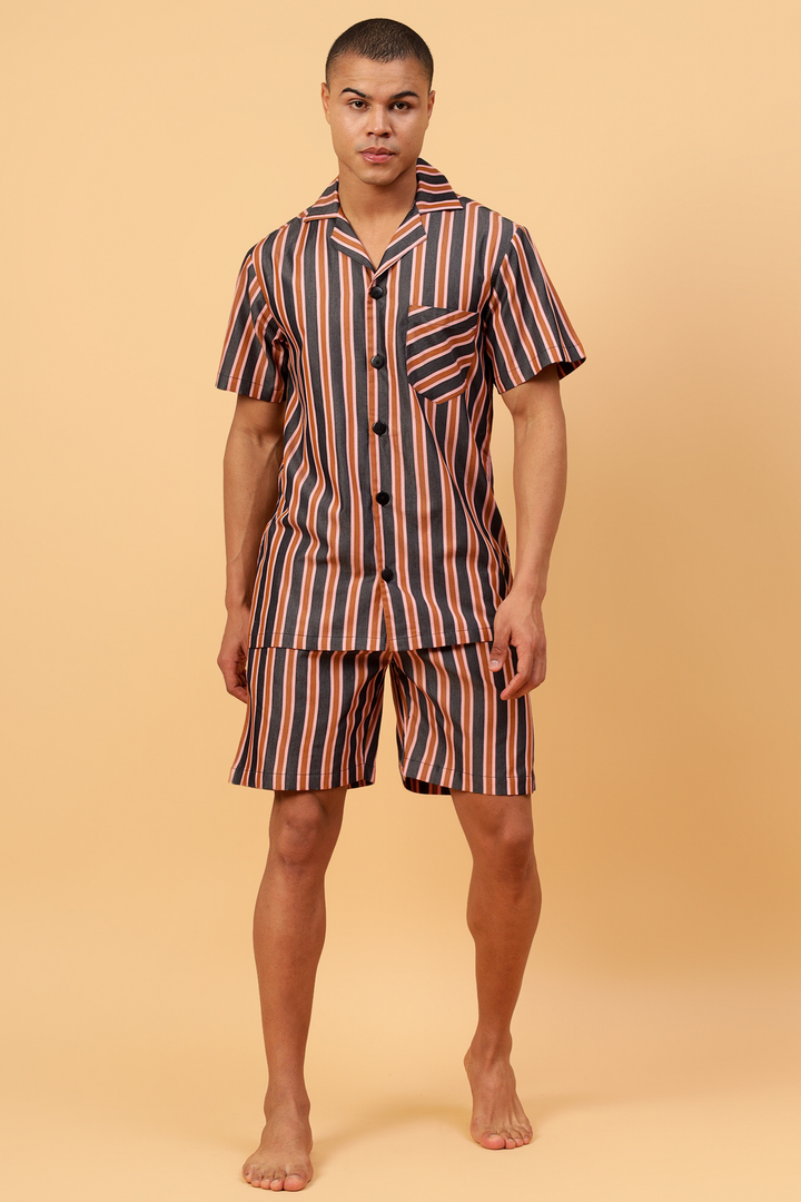 Sangria Men Shorts Set