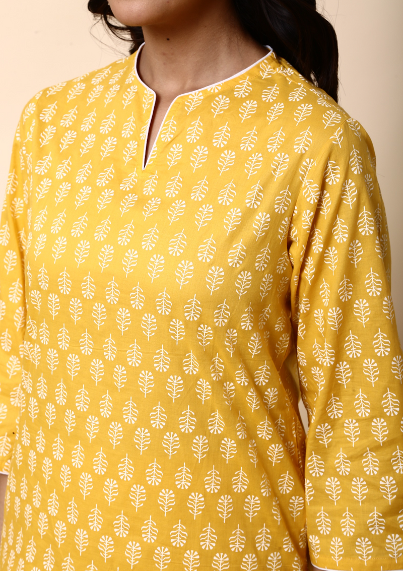 Aamras Co-ord Set for women is all things comfortable and pretty